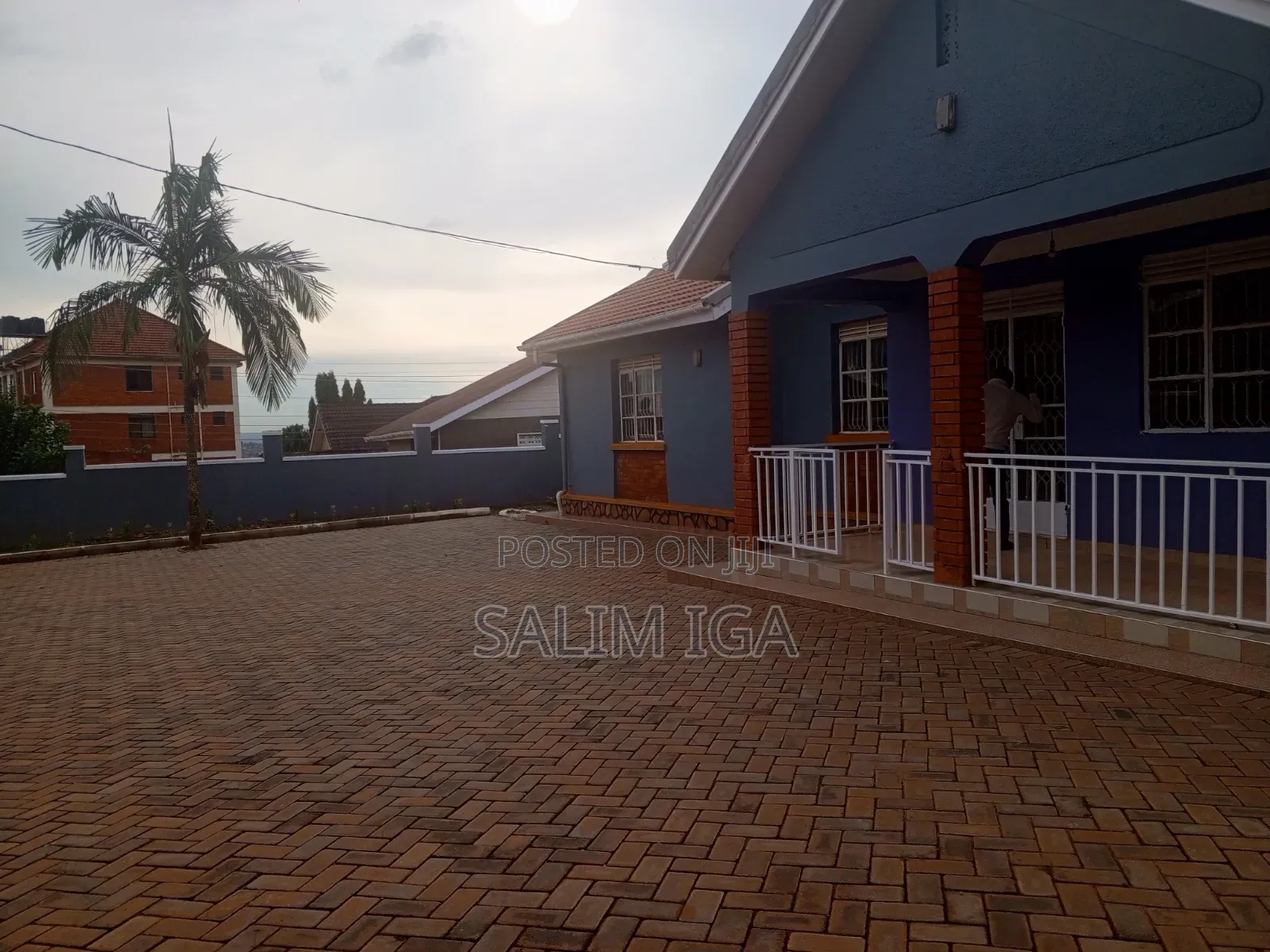 3bdrm Bungalow in Kololo Property, Central Division for rent
