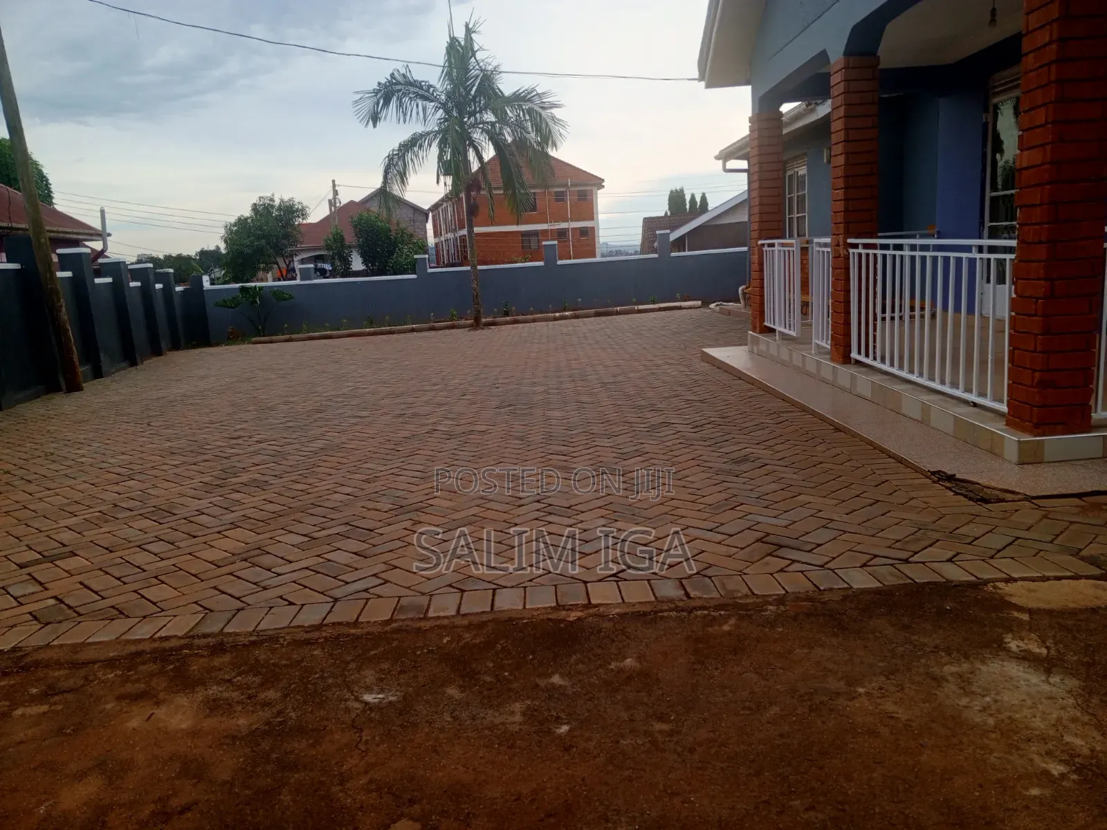 3bdrm Bungalow in Kololo Property, Central Division for rent