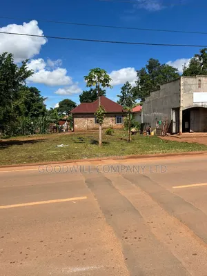 10 Decimals Commercial Plot of Land in Kitukutwe Kira on Main Tarmac