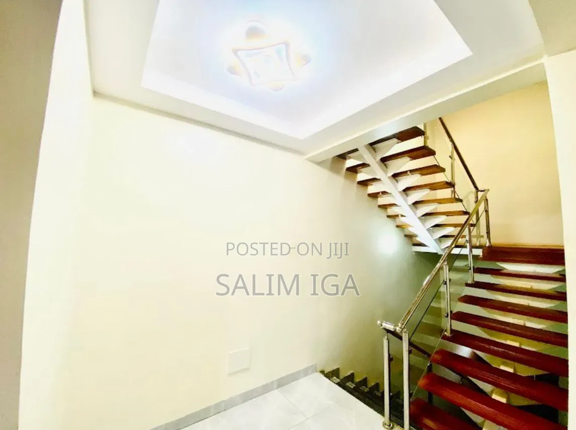 Furnished 4bdrm Block of Flats in Kololo Property, Central Division