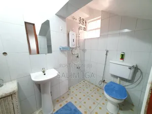 Furnished 1bdrm Chalet in Kololo Property, Central Division for rent