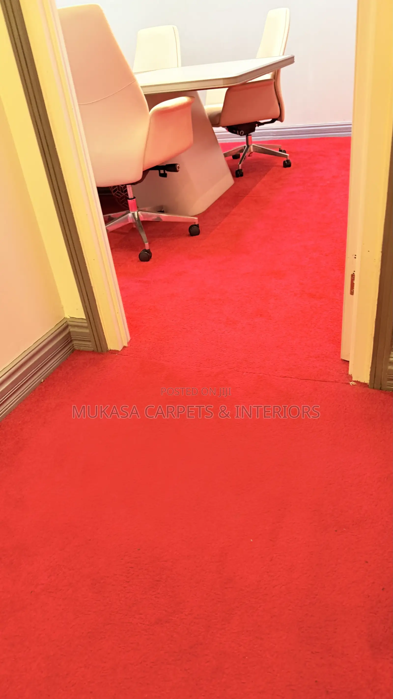 Soft Fluffy Red Carpet – Warm Cozy Feel