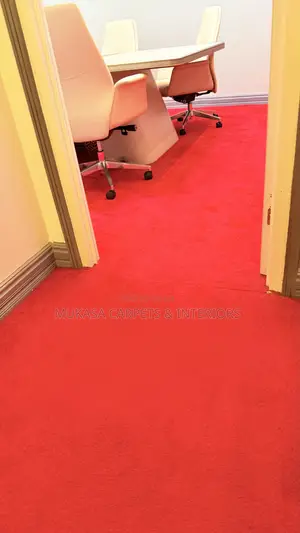 Soft Fluffy Red Carpet – Warm Cozy Feel