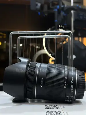 Canon Ef 18-135mm