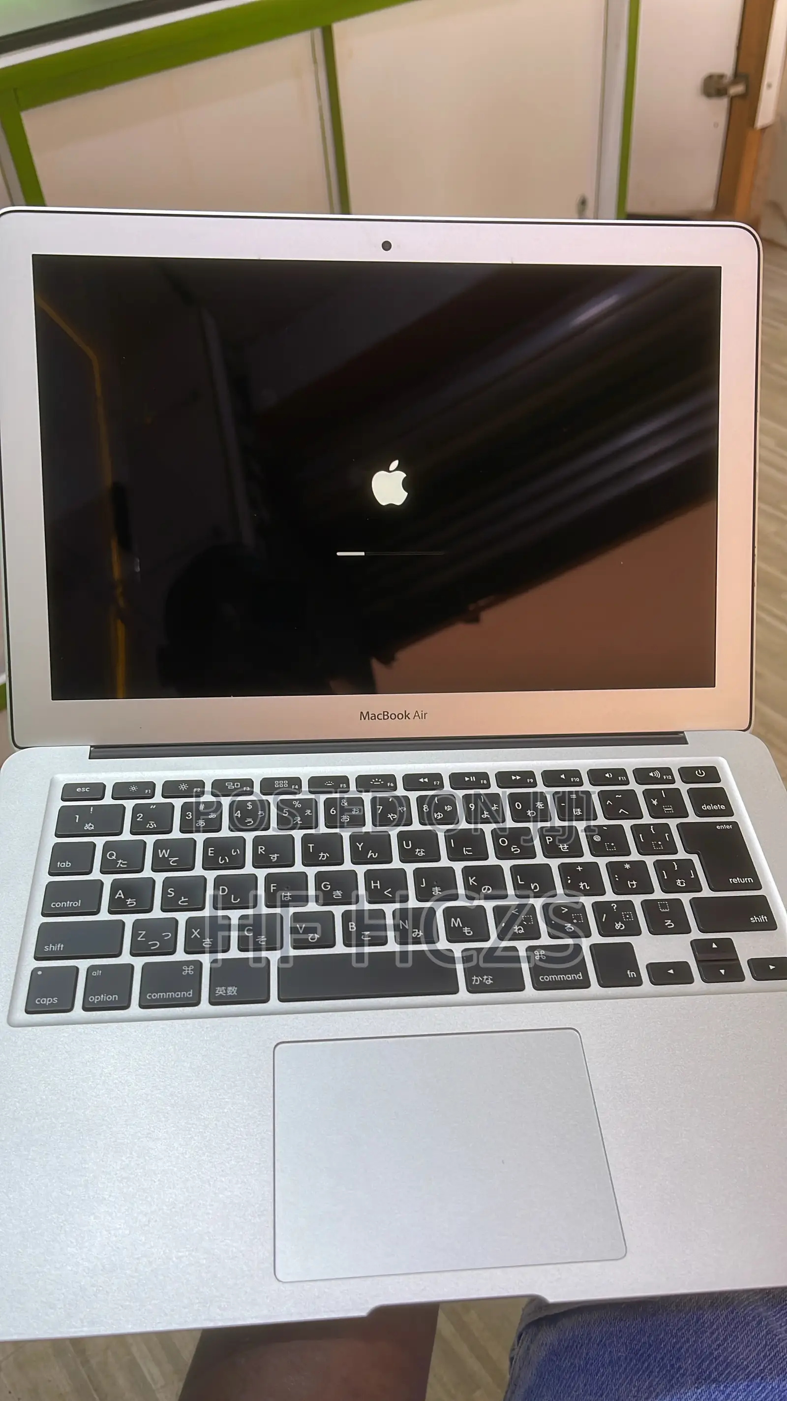 New Laptop Apple MacBook Air 8GB Intel Core i5 SSD 256GB