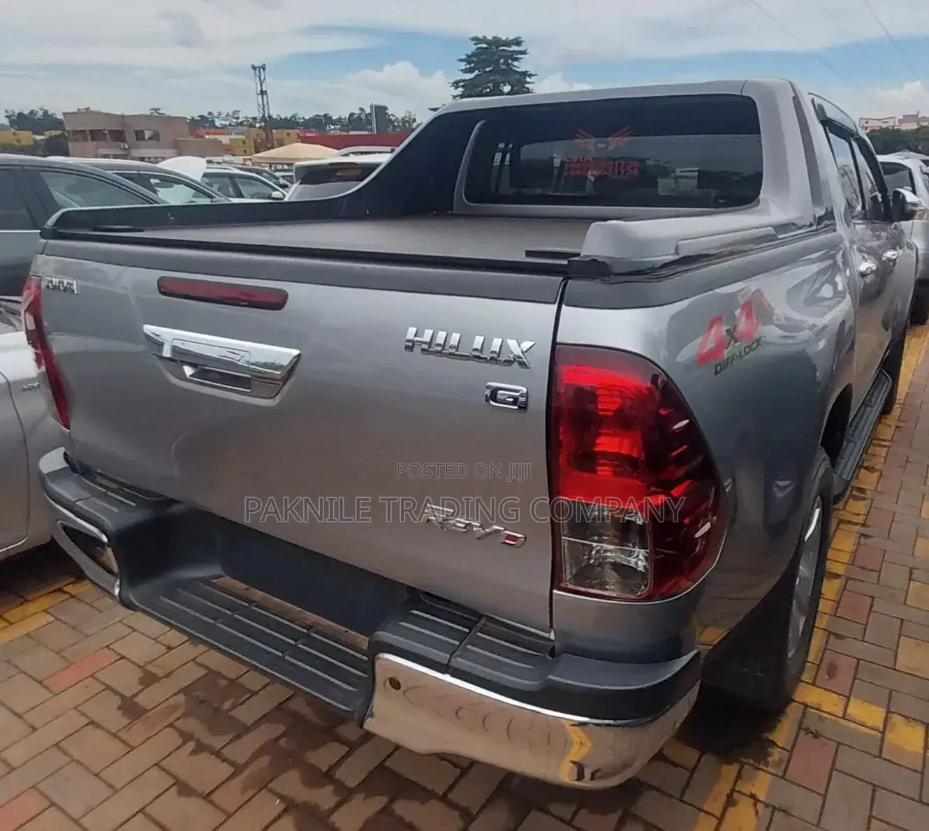 Toyota Hilux 2019 Silver