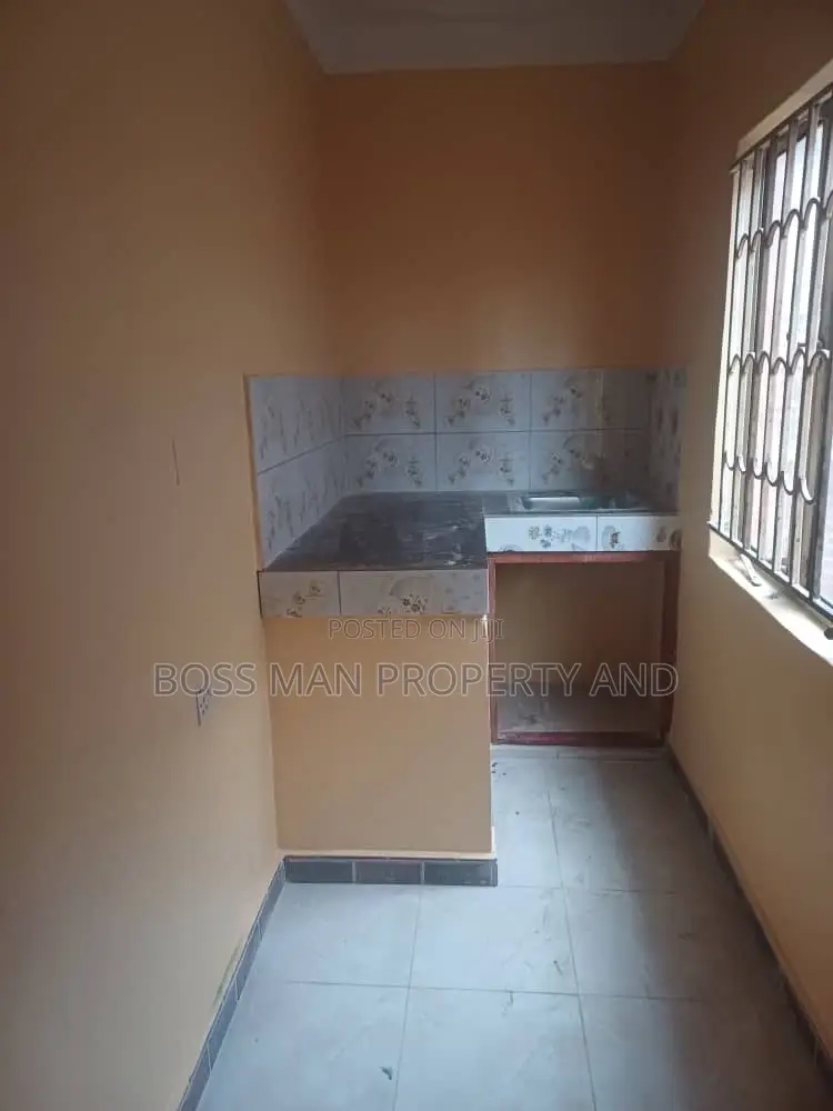3bdrm House in Namasumba, Makindye for sale