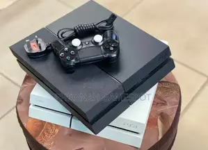 Ps4 Gaming Consoles. Playstation 4 Standard. 12 Games 2 Controllers