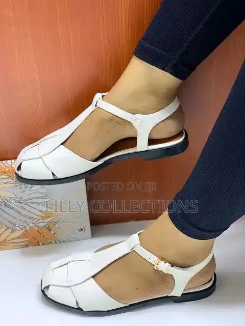 Closed Toe Roman Sandals