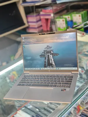 New HP EliteBook 840 G9 16GB Qualcomm Snapdragon X Elite SSD 256GB