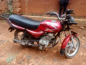 Bajaj CT 110X 2023 Red