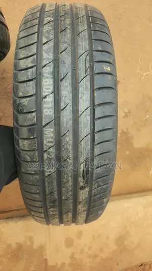235/60r18 Korean Made Marshal Kumho Company
