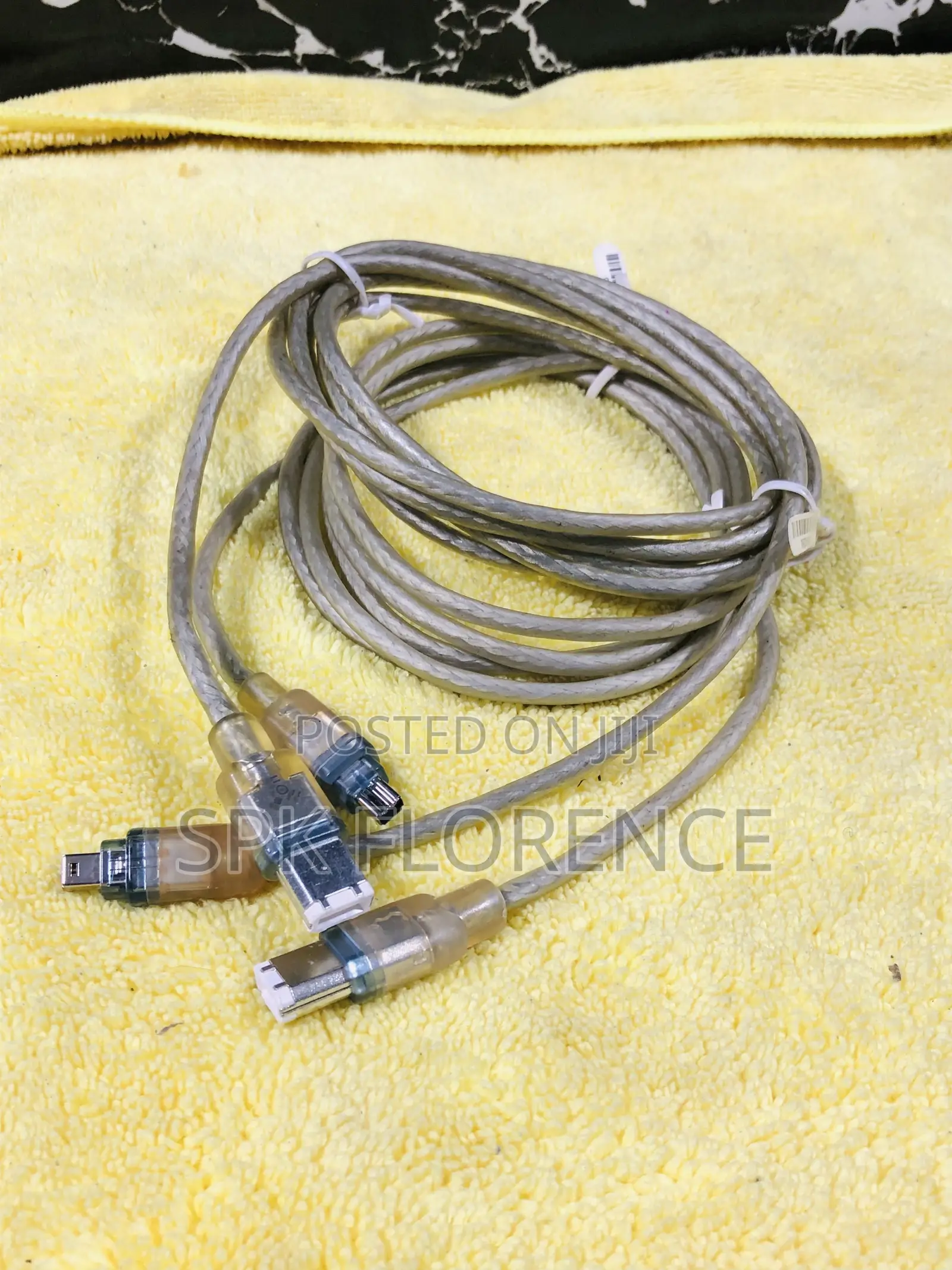 Cablepelado Firewire 400 4 Pin to 6 Pin Cable - Black 1.8m