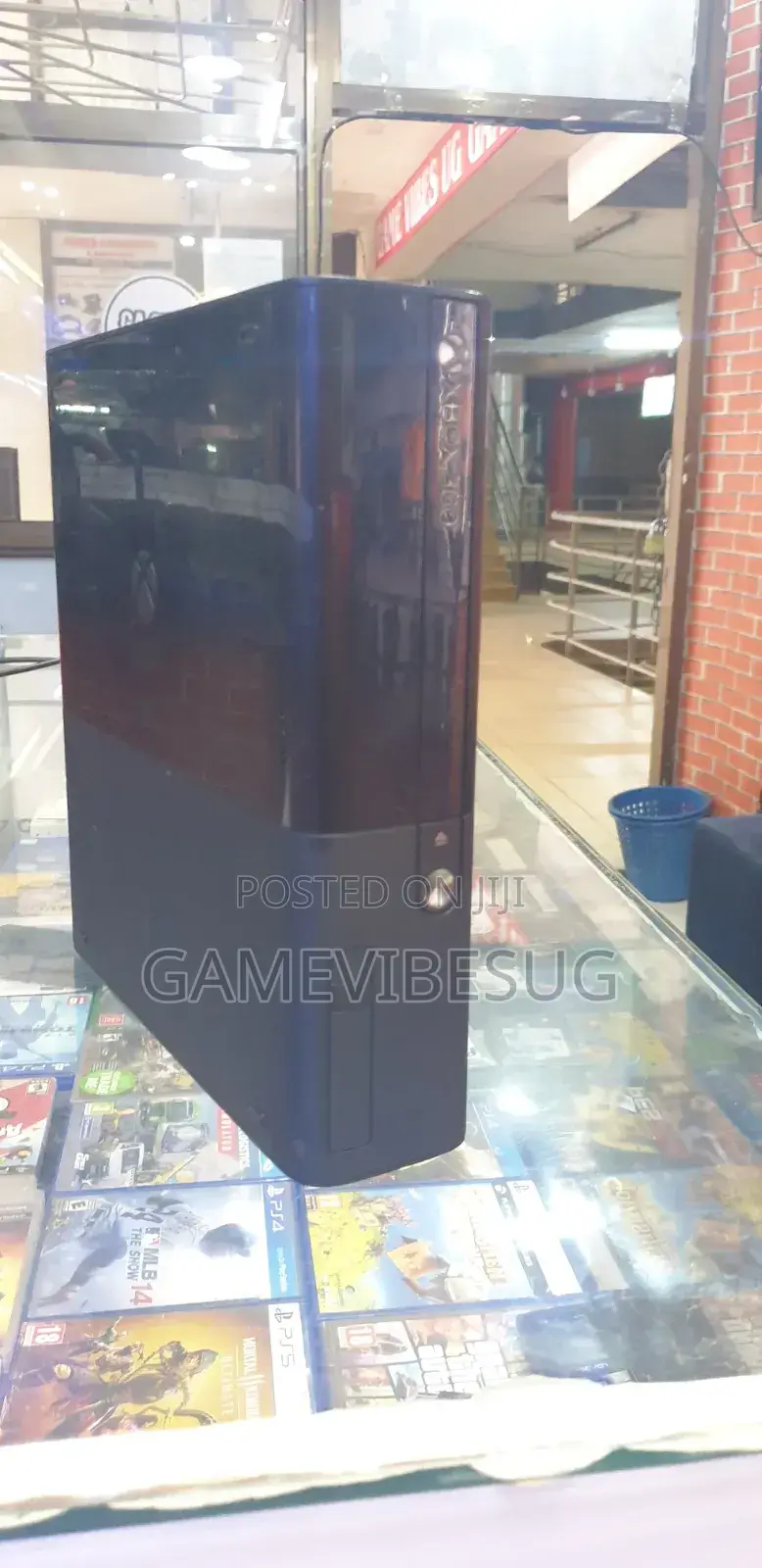 Find This Xbox 360: 2 Controllers 17 Games - Fully Tested Now