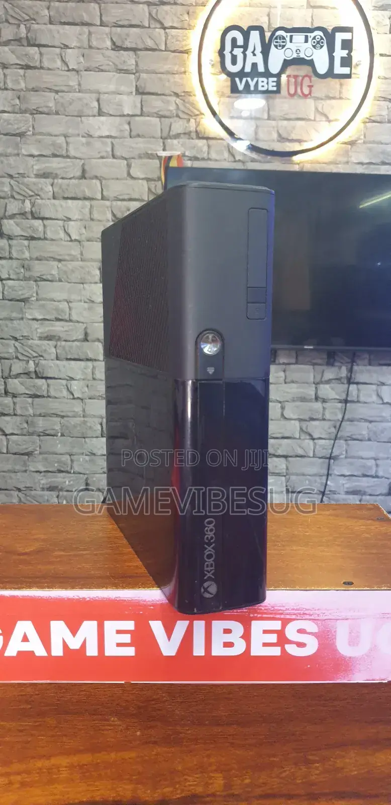 Take This Xbox 360: 2 Controllers 50 Games - Fully Tested Now