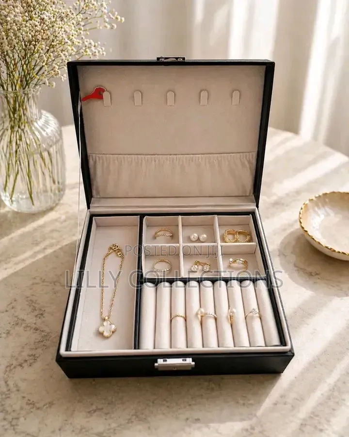 Jewelry Boxes Available
