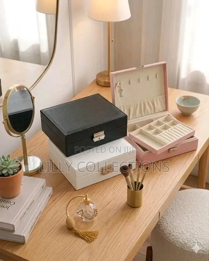Jewelry Boxes Available