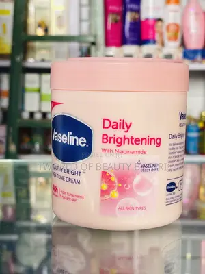 Vaseline Daily Brightening Even Tone Cream
