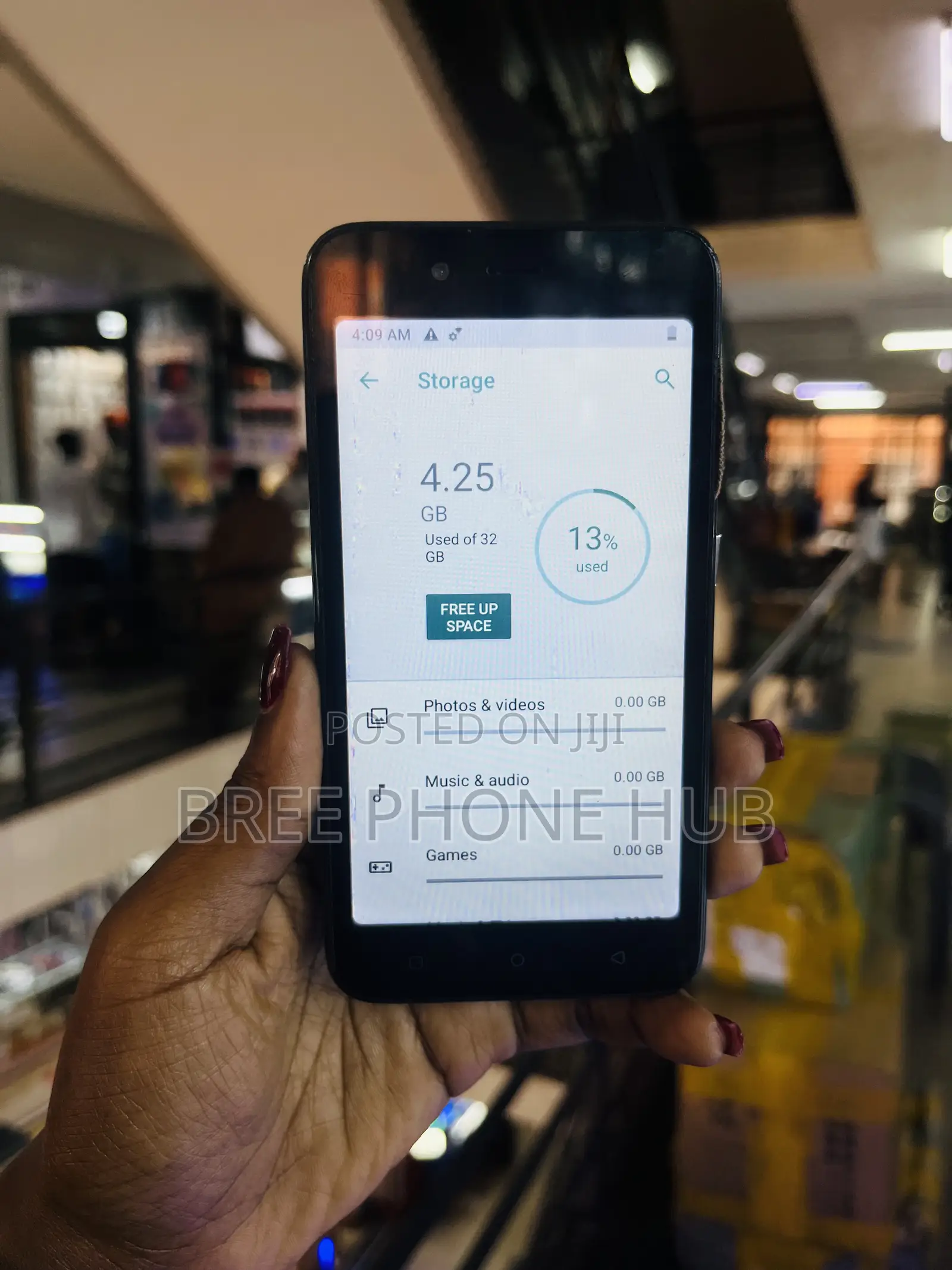Benco Y40 32 GB Black