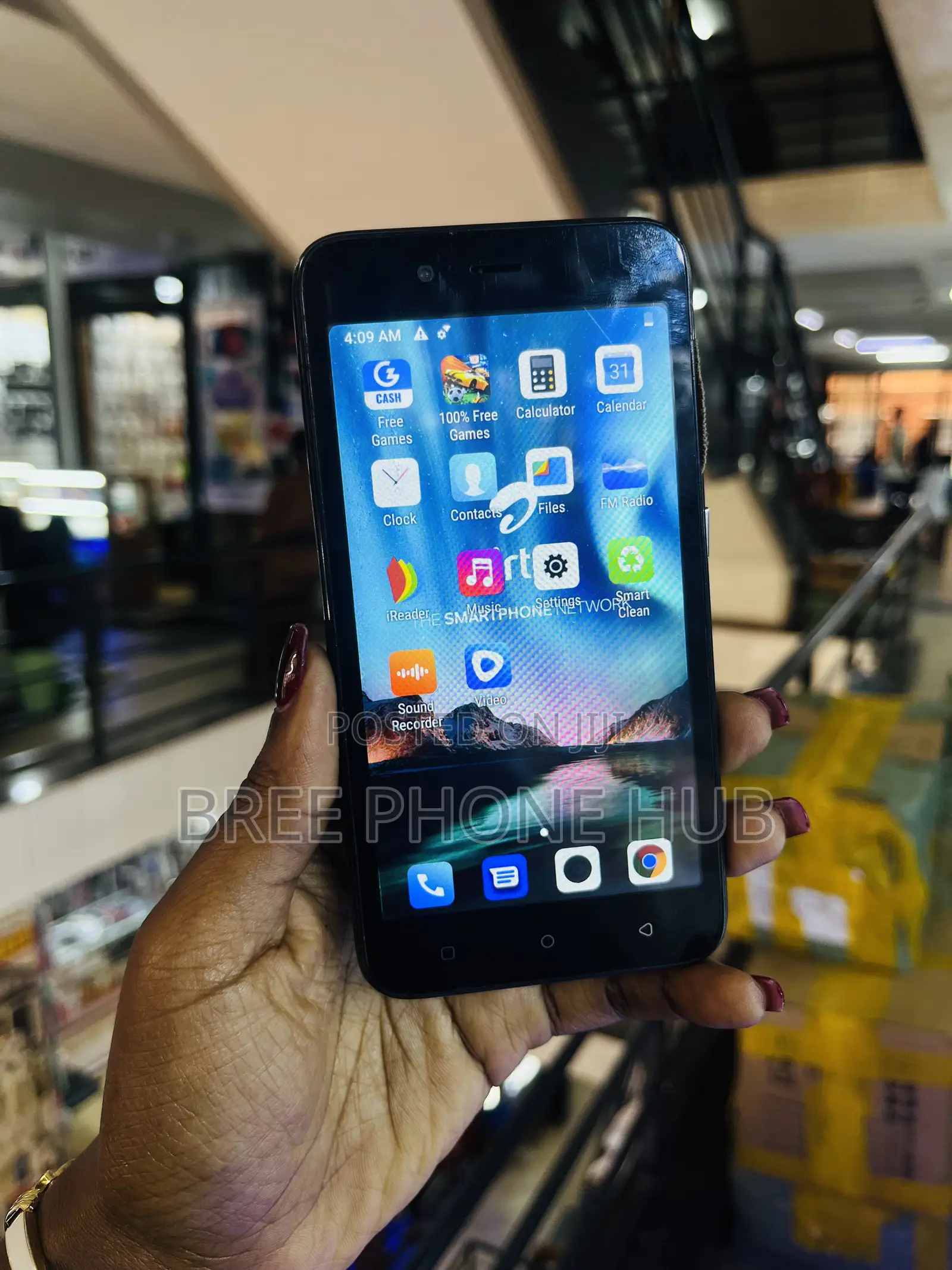 Benco Y40 32 GB Black