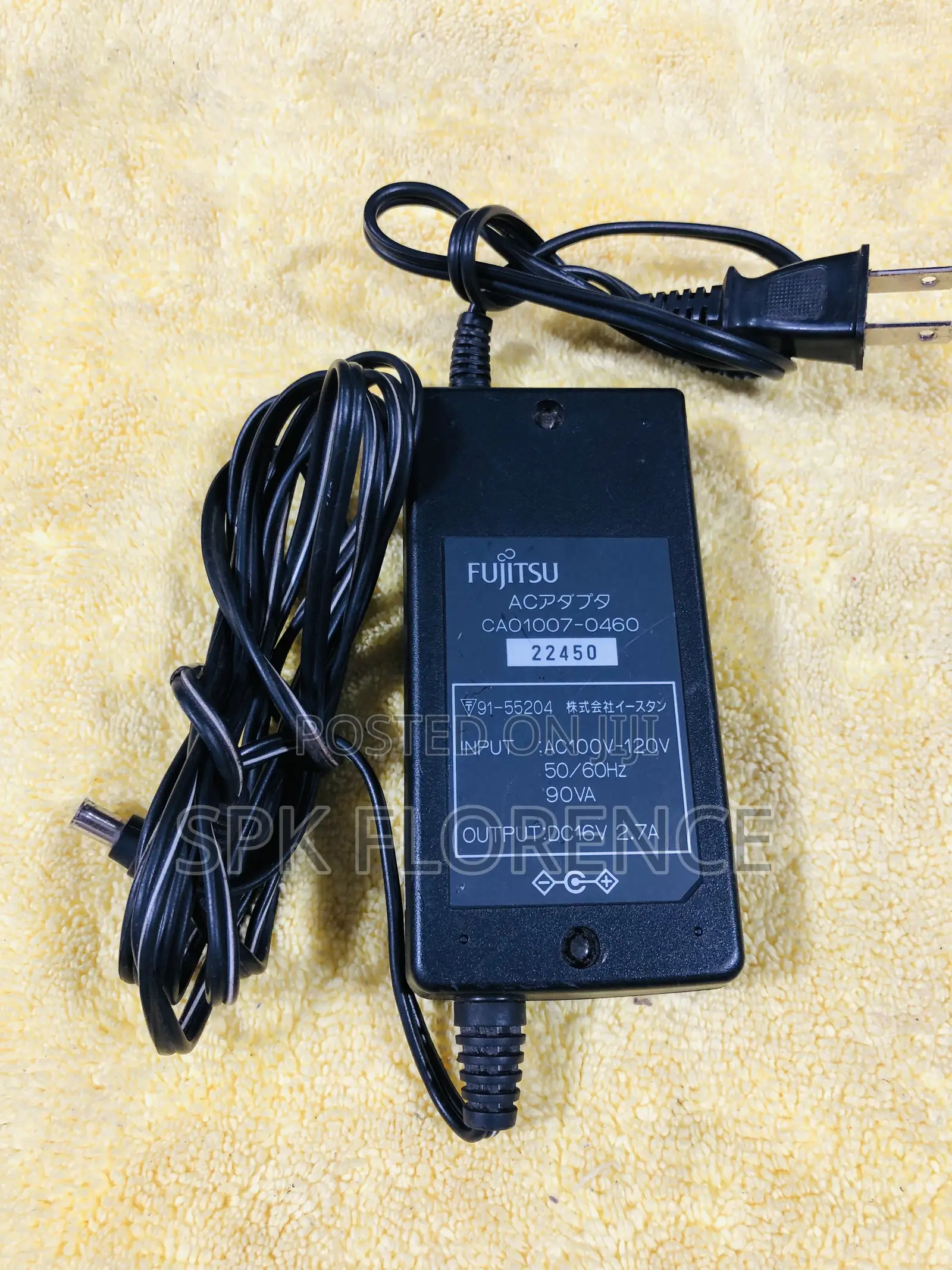 Fujitsu Dc 16v - 2.7a Adapter