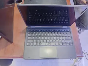 Laptop Dell Latitude 11 3190 4GB Intel Core i5 SSD 128GB