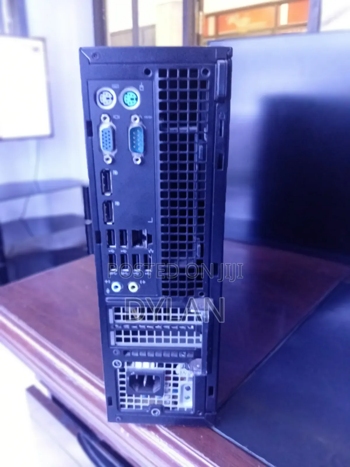 Desktop Computer Dell OptiPlex 7010 8GB Intel Core i5 HDD 500GB