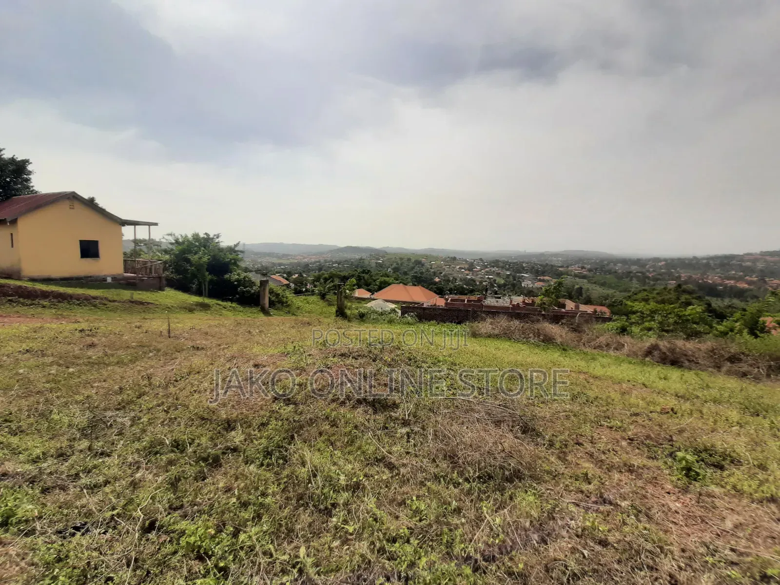Hilltop Plots for Sale in Kasenge–Nakirama