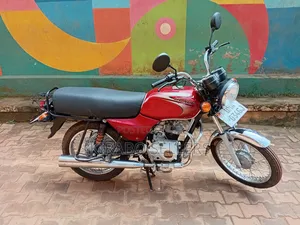 Bajaj Boxer 100 2025 Red