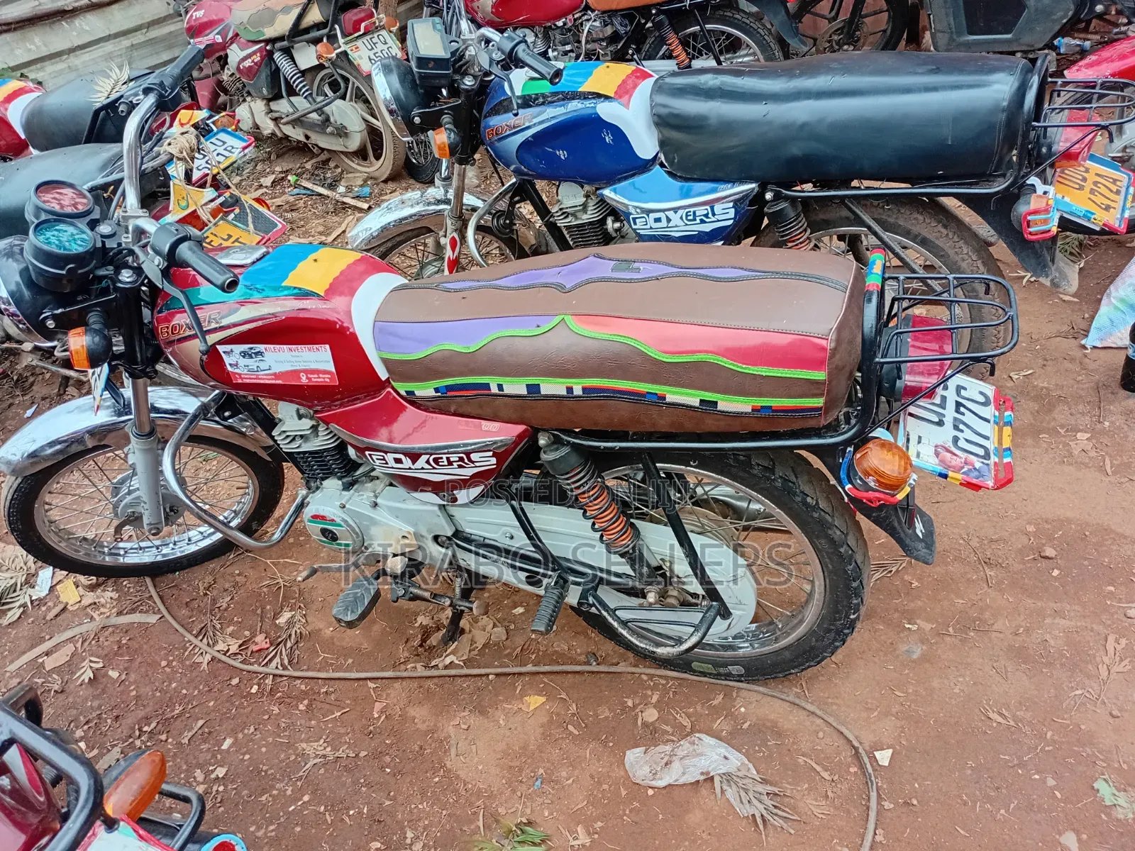 Bajaj Boxer 100 2022 Red
