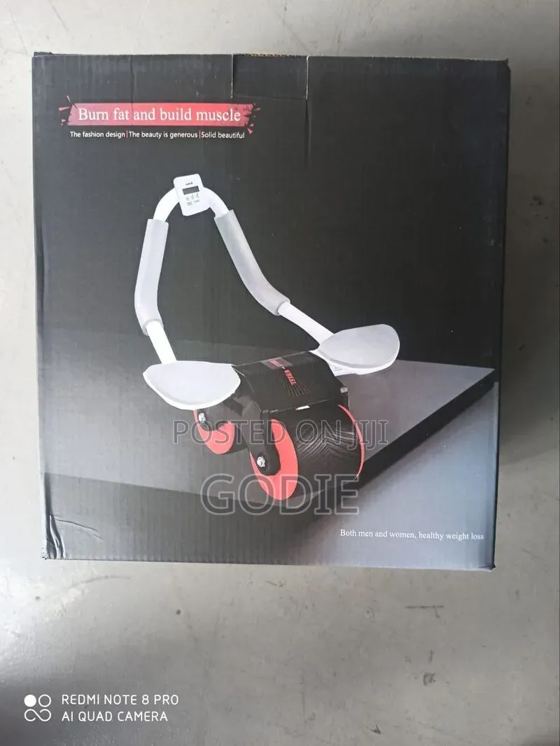 Automatic Rebound Abdominal Wheel, a Fitness Device