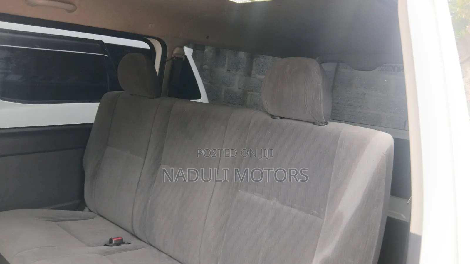 Toyota Grand HiAce 2011 White