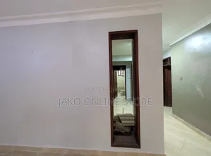 3bdrm Condo in Mbalwa, Wakiso / Wakiso for sale