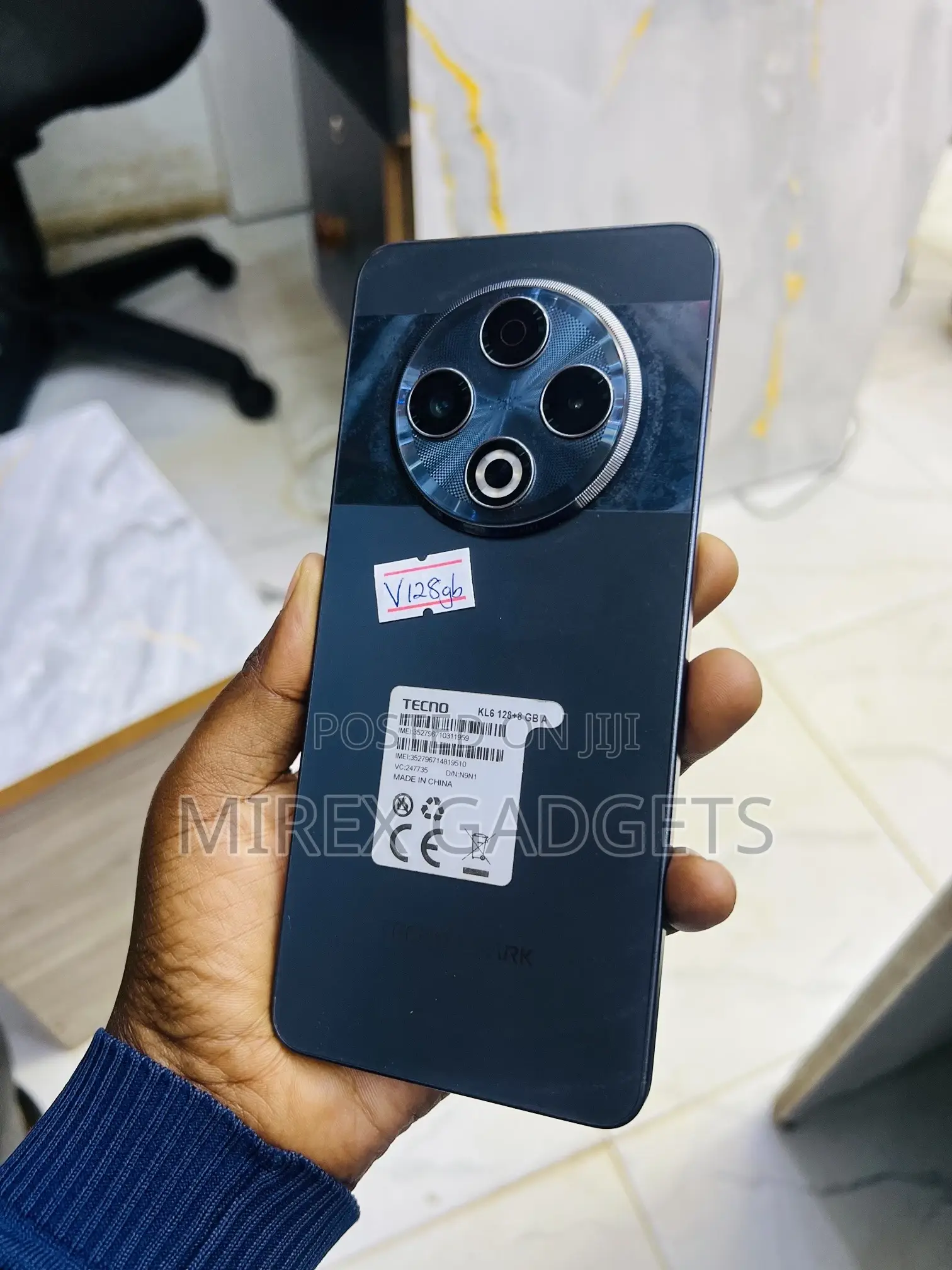 Tecno Spark 30 128 GB Blue