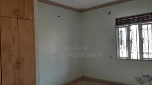 4bdrm House in Mbalwa, Wakiso / Wakiso for sale