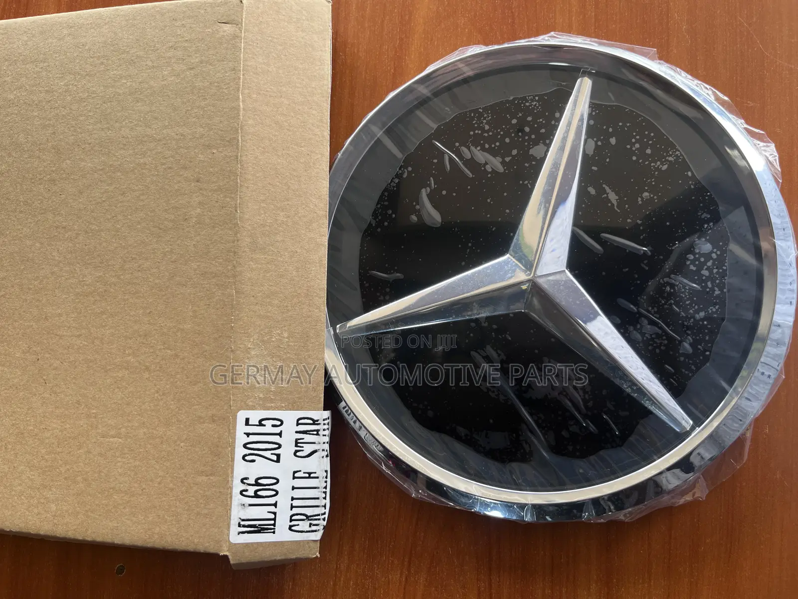 Glass Emblem for Mercedes W166 Ml350 and W205 C Class