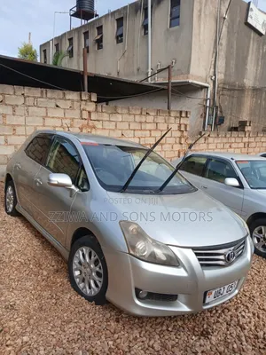 Toyota Blade 2012 Silver