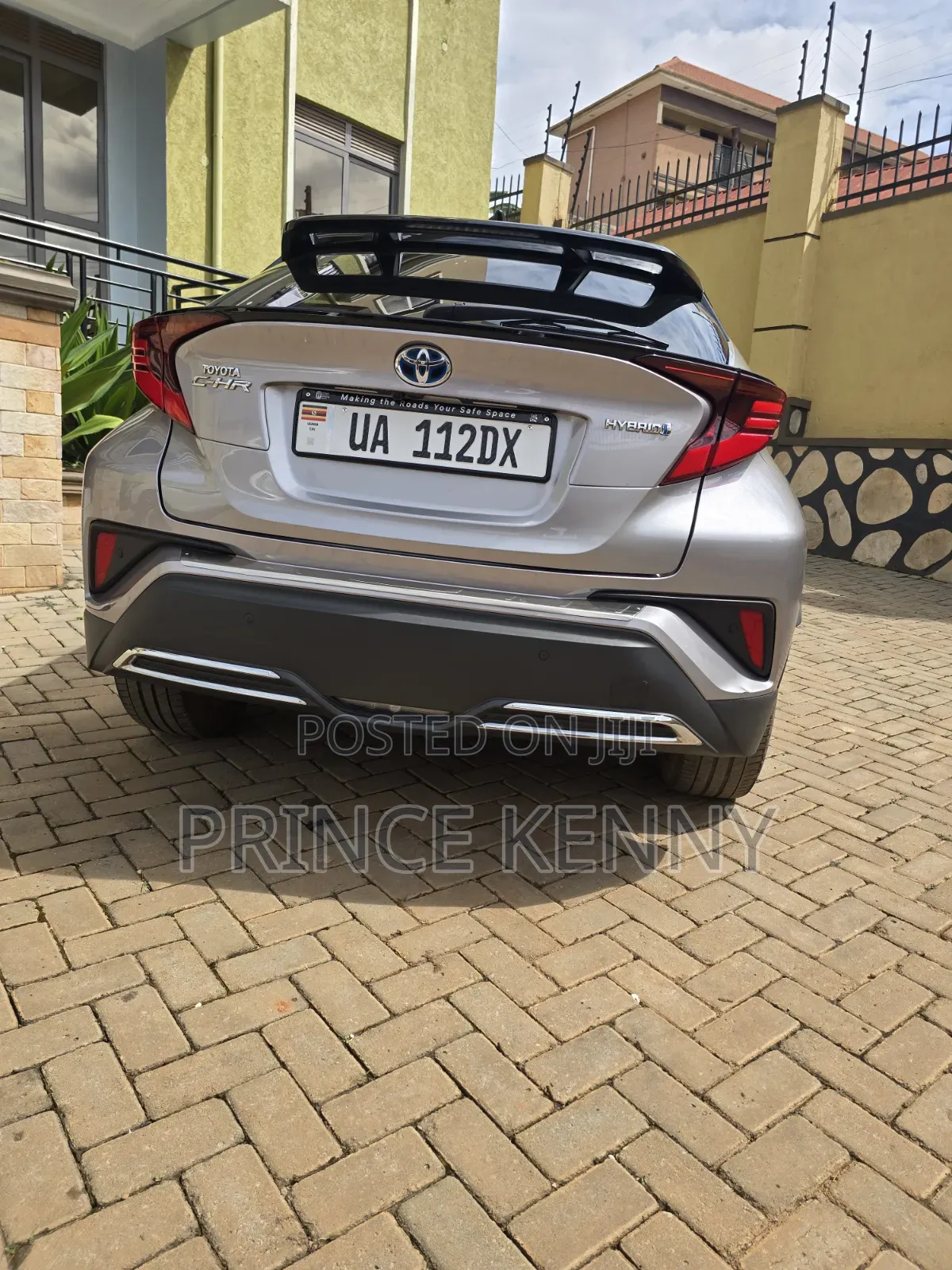 Toyota C-HR 2020 Gray