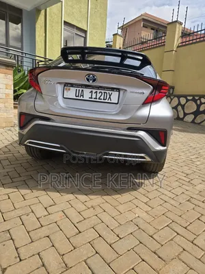 Toyota C-HR 2020 Gray