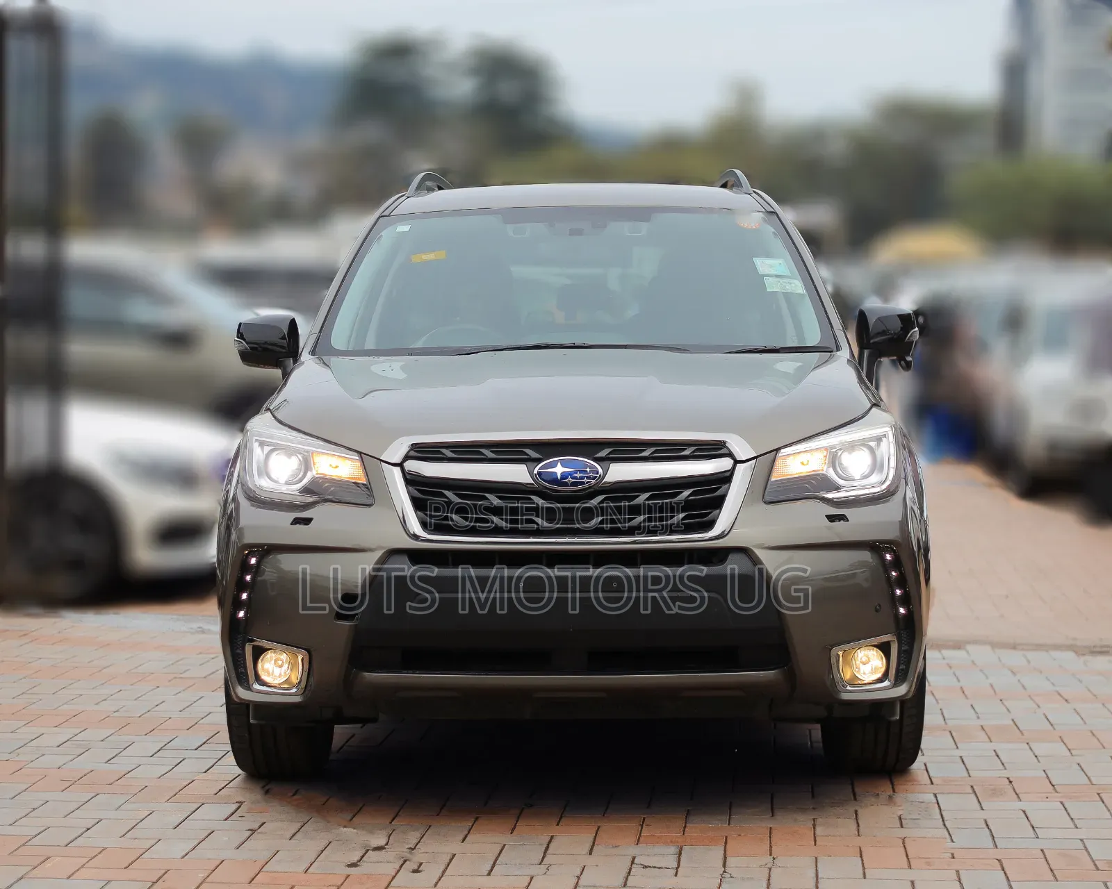 Subaru Forester 2018 Gold