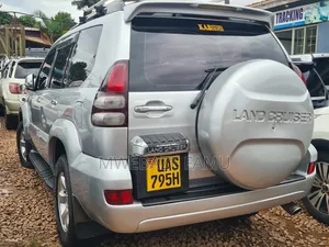 Toyota Land Cruiser Prado 2006 Silver