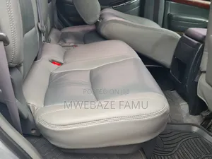 Toyota Land Cruiser Prado 2006 Silver