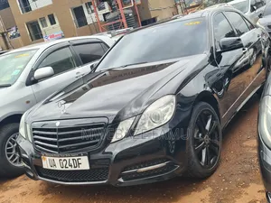 Mercedes-Benz E300 2011 Black