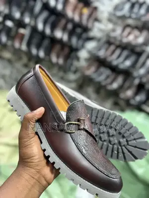 Classy Detailed Side Buckle Loafers _Brown