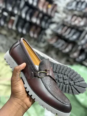 Classy Detailed Side Buckle Loafers _Brown