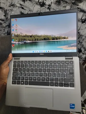 Laptop Dell Latitude 5320 8GB Intel Core i5 SSD 256GB