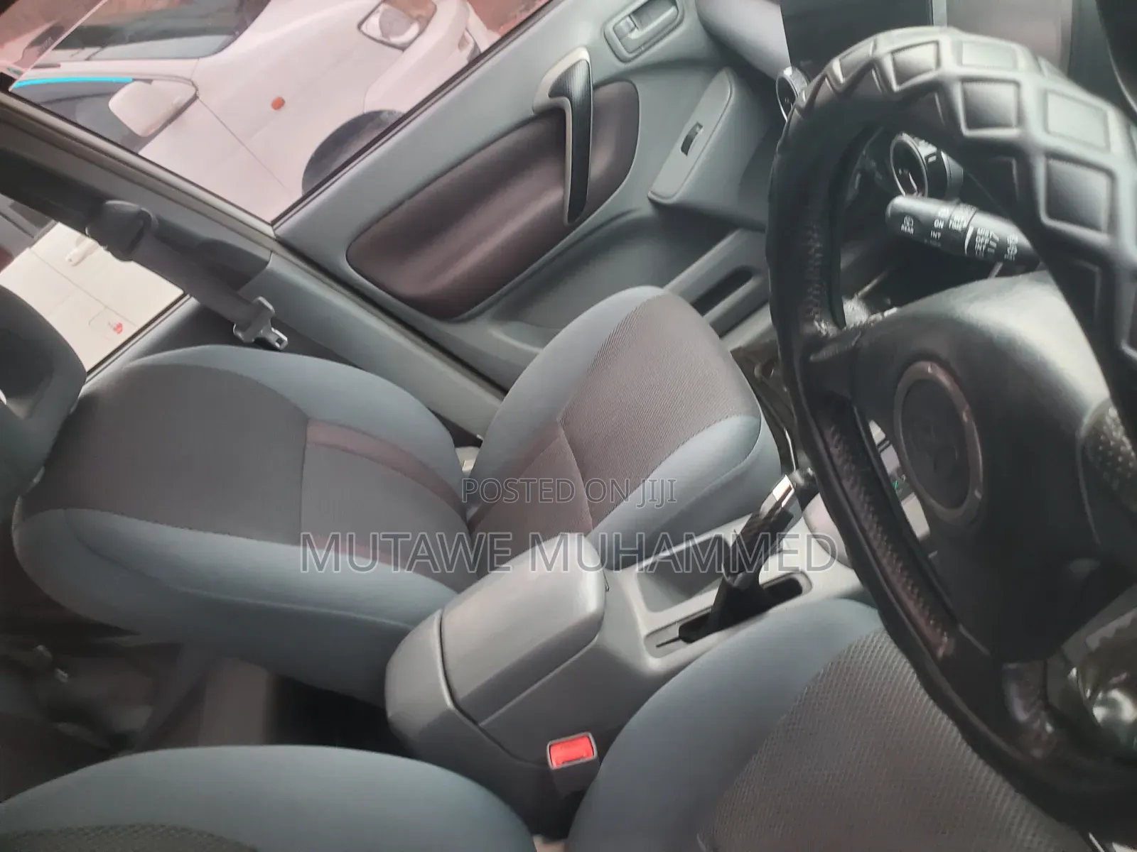 Toyota RAV4 2004 White