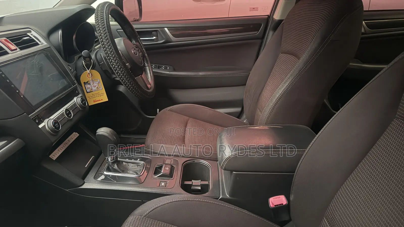 Subaru Legacy 2015 Off white