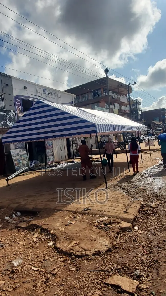 100 Person Seater a Shaped Like Tent