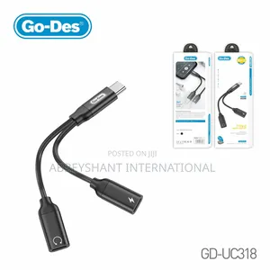 Type-C Audio Adapter/Type-C to 3.5mm and Charging